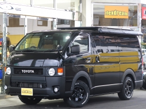 ハイエースバン高年式中古車FD-classic丸目ハイエース