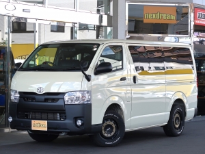 ハイエースＶ特設カラーライトイエロー