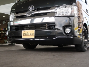 ハイエースワゴン厳選中古車　内装架装ベッドキット＆テーブル