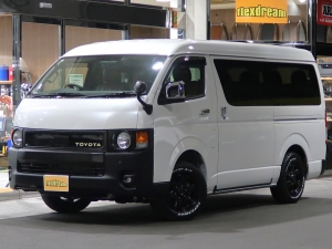 ハイエースワゴン１０人乗り　車中泊できる街乗り仕様車
