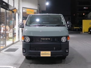 ハイエースバンディーゼル4WD　アースカラーパッケージ6X3アーバンカーキ