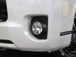 ハイエースバン厳選中古車　ベッドキット