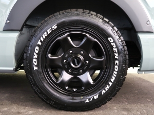 ハイエースバンディーゼル4WD　アースカラーパッケージ6X3アーバンカーキ