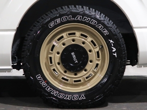 ハイエースバンディーゼル2WD　丸目換装FD-classicカスタム