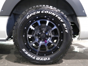 ハイエースバンスパロン　4WD　ディーゼル