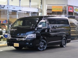 ハイエースバンワイド4WD　FD－BOX V08M
