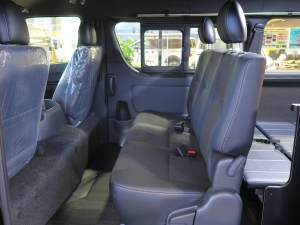 ハイエースバンワイド4WD　FD－BOX V08M