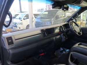 ハイエースバンワイド4WD　FD－BOX V08M