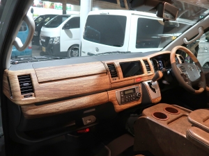 ハイエースバンFD-classic丸目ハイエース　ツートン　スペシャル特選車