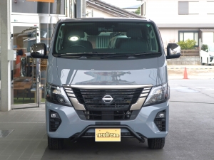 キャラバンNV350　キャラバン　マルチベットポール式テーブル付