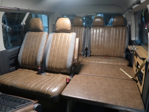 ハイエースワゴン１０人乗り　車中泊できる街乗り仕様車