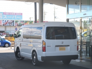 ハイエースワゴン１０人乗り　車中泊できる街乗り仕様車