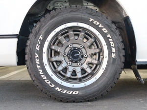 ハイエースバンハイエースバン　ダークプライム2　ベットキット