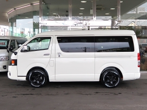ハイエースバンFD-classic丸目ハイエース　FD-BOX　V05-M