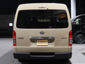 ハイエースバン新車コンプリート　ハイエース丸目