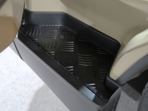 ハイエースバン新車コンプリート　ハイエース丸目