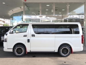 ハイエースバンハイエースバン　ダークプライム2　ベットキット