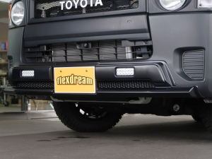 ハイエースバンDX　4WD　ディーゼル　丸目