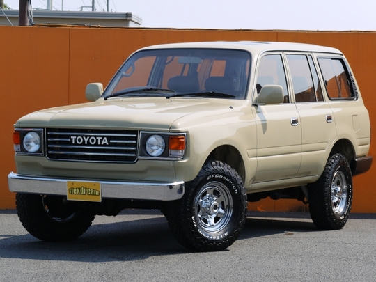 ランクル８０