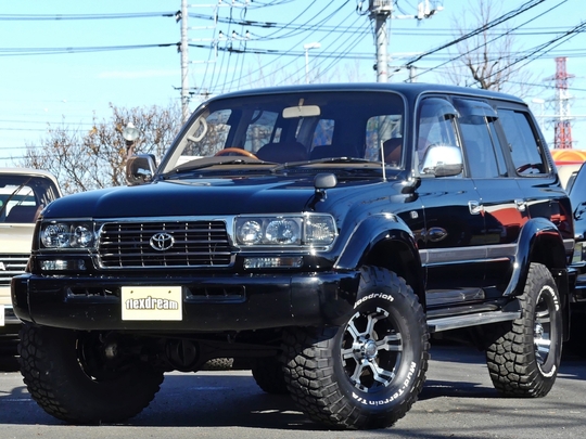 ランクル８０