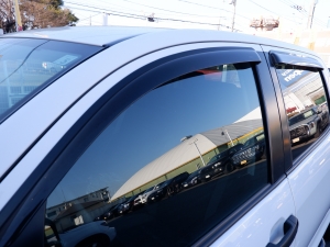 タンドラ新車並行 ベンチシート 11インチナビ　