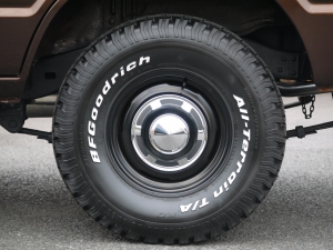 ランクル６０ディーゼルターボ　オートマ車