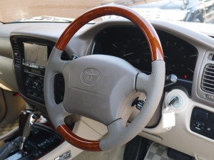 ランクル１００1オーナー車　ノーマルコンディション　背面タイヤ付き