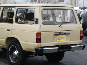 ランクル６０オートマ車　ベージュ　角目　ロールーフ　ノーマル車高