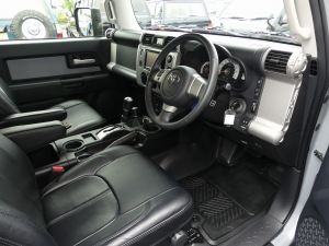 ＦＪクルーザー1オーナー車　低走行1.3万キロ　DEANクロスカントリー