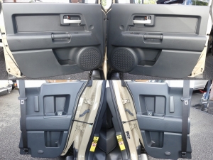 ＦＪクルーザーベージュ　1オーナー車　2インチアップ
