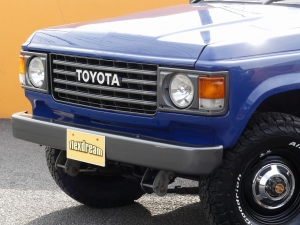 ランクル６０ガソリンオートマ車　丸目換装　クラシックコンプリート　茶内装