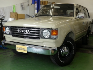 ランクル８０丸目換装クラシックコンプリート　レトロな一台