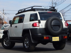 ＦＪクルーザー人気のアイスバーグホワイト　トレイルチーム仕様　1オーナー