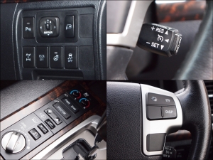 ランクル２００ランクル200ZX　本革シート　サンルーフ　22インチアルミホイール