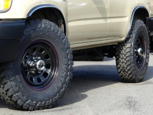 ハイラックスサーフ185サーフ　US仕様ナローカスタム　ペンドルトン