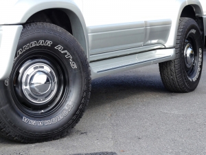 ハイラックスサーフ185サーフ　US仕様コーナー　TOYOTAグリル