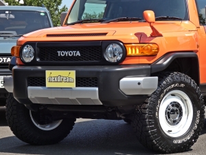 ＦＪクルーザーFJクルーザー　オレンジツートン　2インチアップ