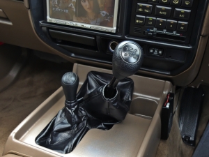 ランクル８０ランクル80　ガスマニ　5速MT車