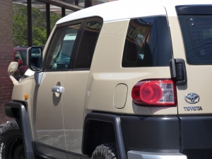 ＦＪクルーザーFJクルーザー　4WD　ベージュ