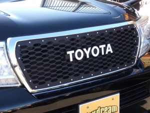 ランクル２００ランクル200　AX　TOYOTAオーナメントグリル