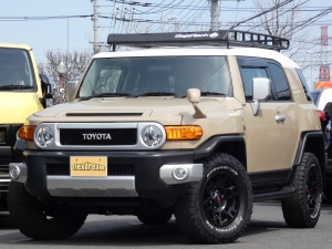 ＦＪクルーザーFJクルーザー　カラーパッケージ　サンドベージュ