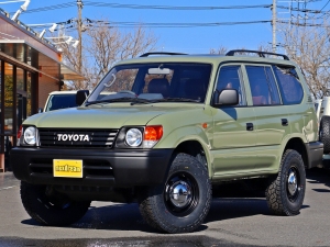 ランクルプラド95系キャンプ　車中泊　アウトドア　レジャー　内装架装