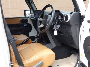 ＪＥＥＰラングラージープラングラーアンリミテッド　JK38L