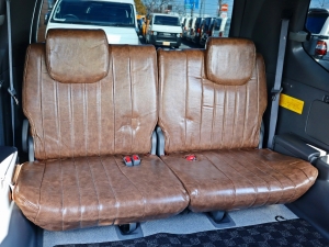 ランクルプラドアウトドア　キャンプ　車中泊　ベッド　キャンピングカー