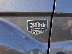 ランクル７０キャンプ　車中泊　アウトドア　レジャー　内装架装
