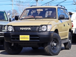 ランクルプラドアウトドア　キャンプ　車中泊　バンライフ　１BOX　ベッド　キャンピングカー