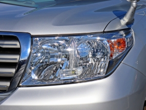 ランクル２００キャンプ　車中泊　アウトドア　レジャー　内装架装