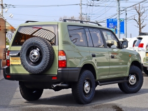 ランクルプラドアウトドア　キャンプ　車中泊　丸目　プラド　