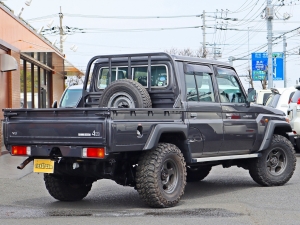 ランクル７０アウトドア　キャンプ　車中泊　バンライフ　１BOX　ベッド　キャンピングカー