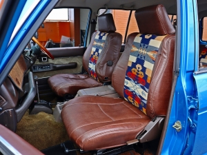 ランクル６０アウトドア　キャンプ　車中泊　レトロ　ランクル　６０